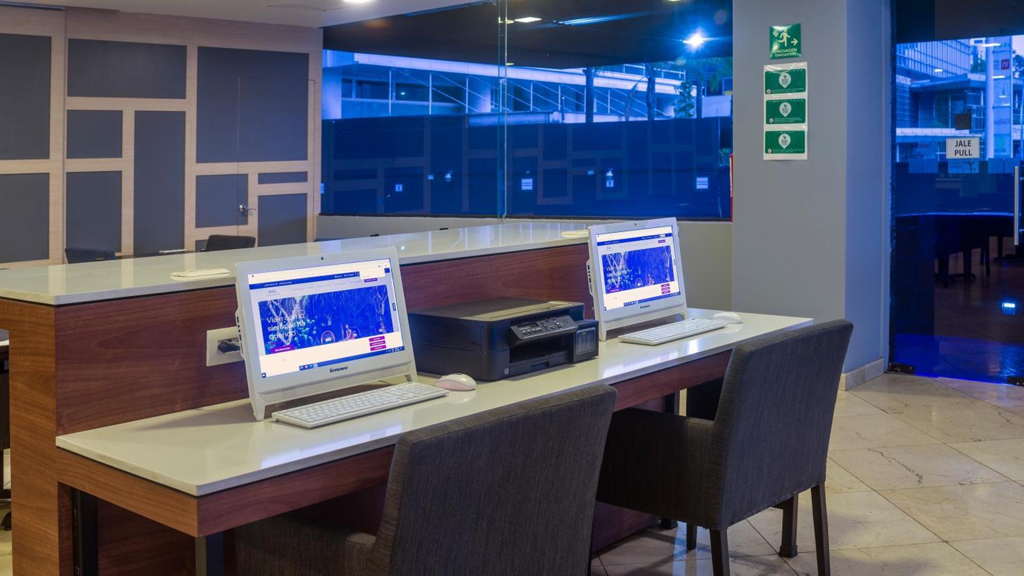 Holiday Inn Express Mexico Santa Fe By Ihg Zewnętrze zdjęcie