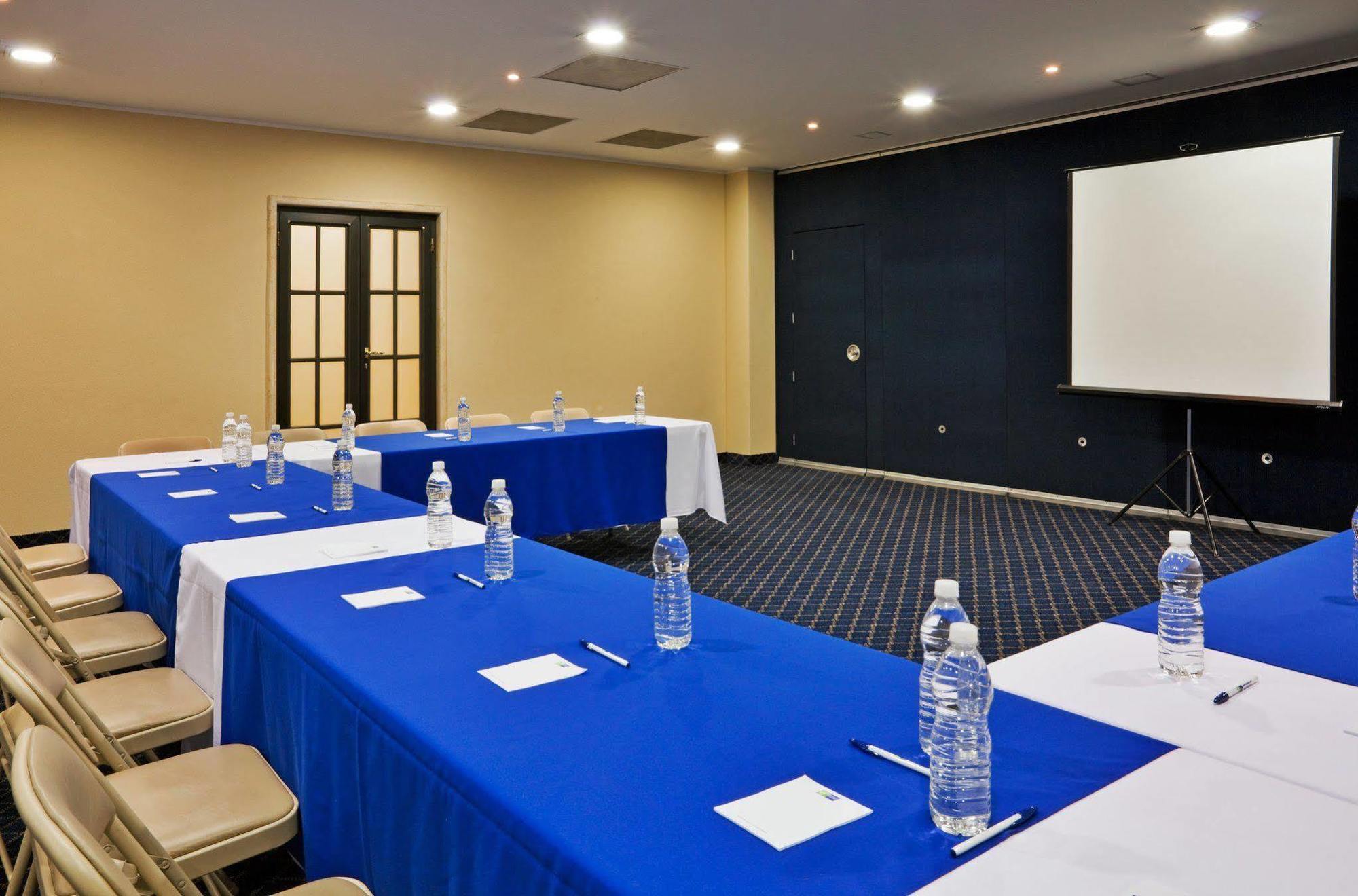 Holiday Inn Express Mexico Santa Fe By Ihg Zewnętrze zdjęcie