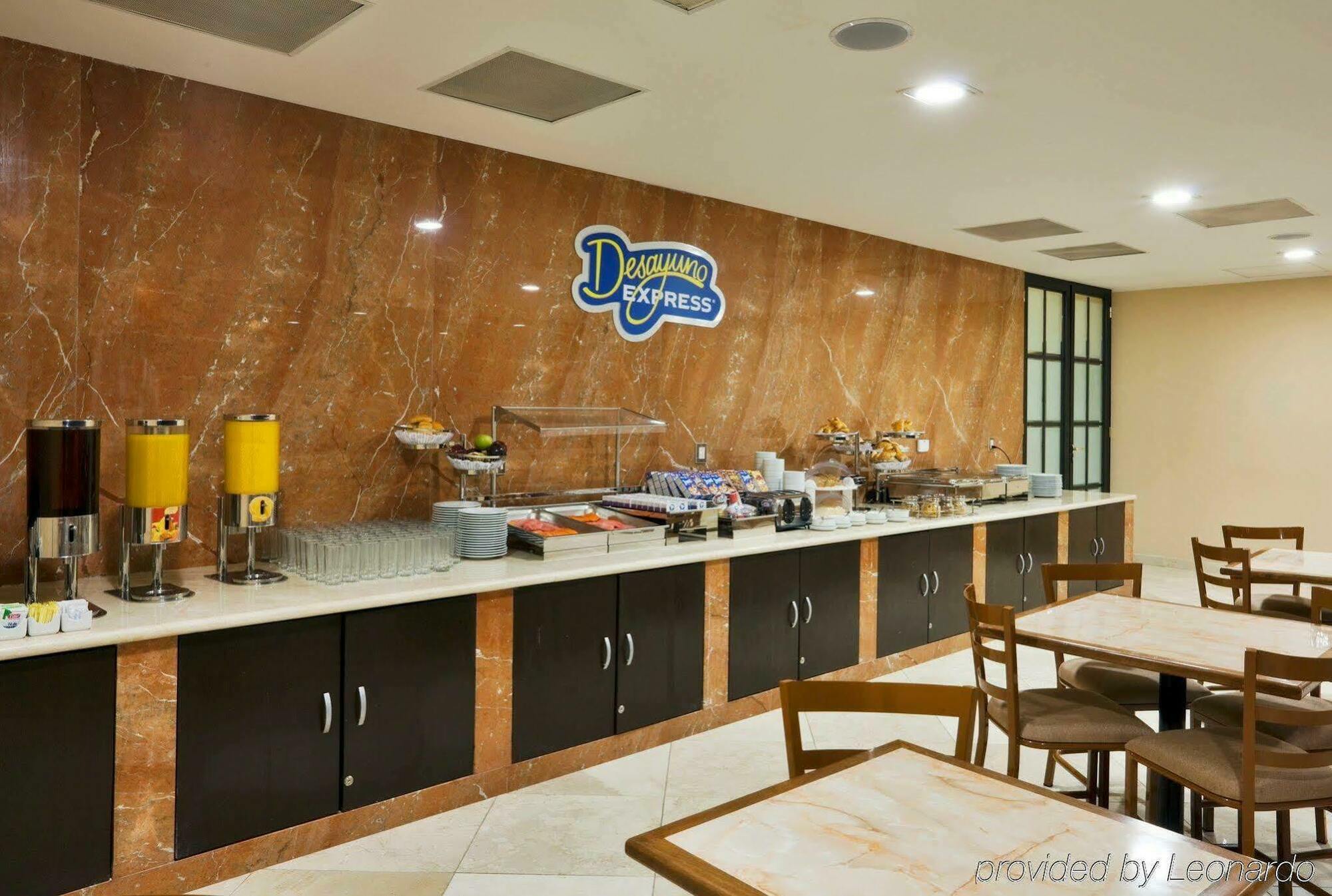Holiday Inn Express Mexico Santa Fe By Ihg Zewnętrze zdjęcie